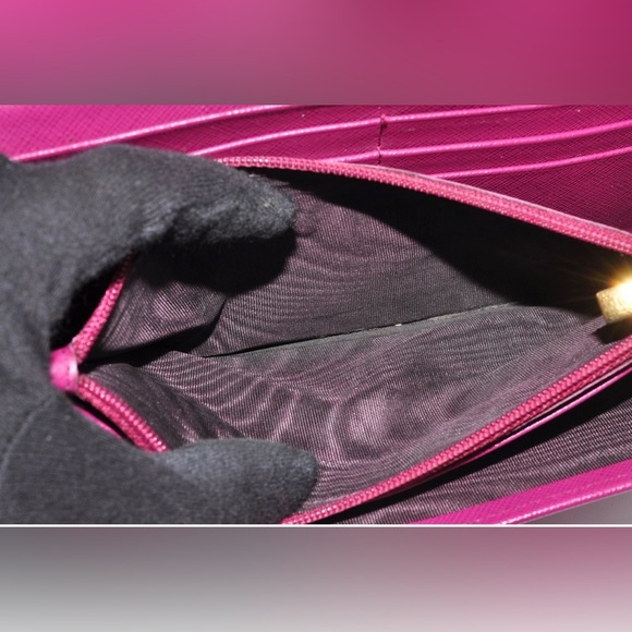 Salvatore Ferragamo Pink Leather Gancio Flap Continental Wallet EUC - Picture 8 of 10